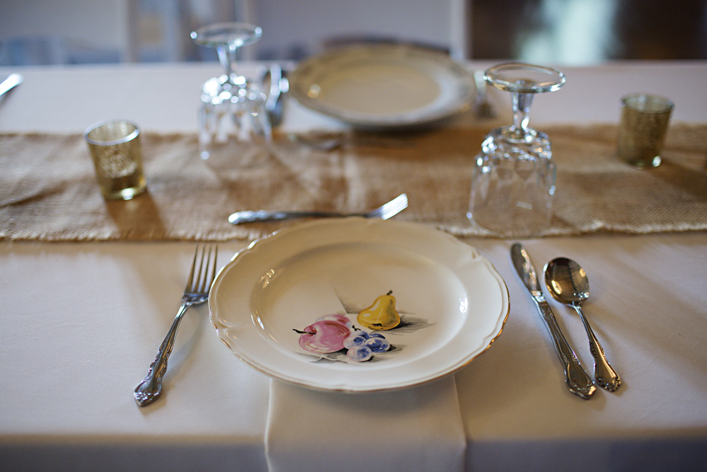 delicate vintage wedding china from The Vintage Plate Company