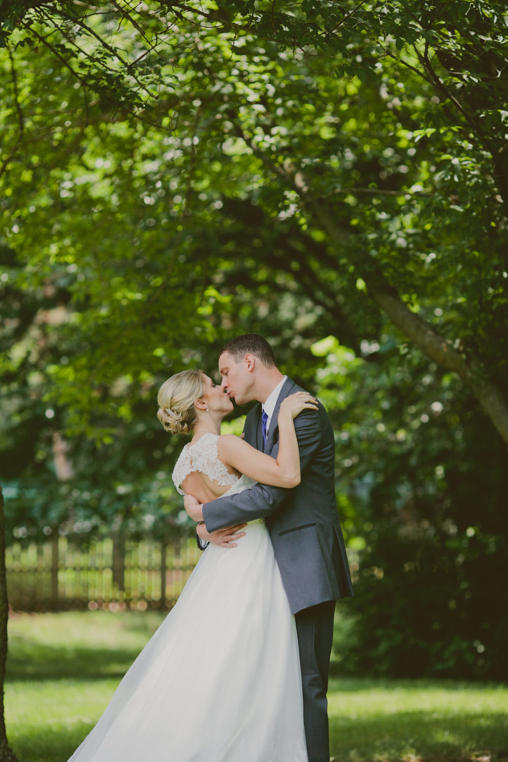 first look classic kansas city wedding