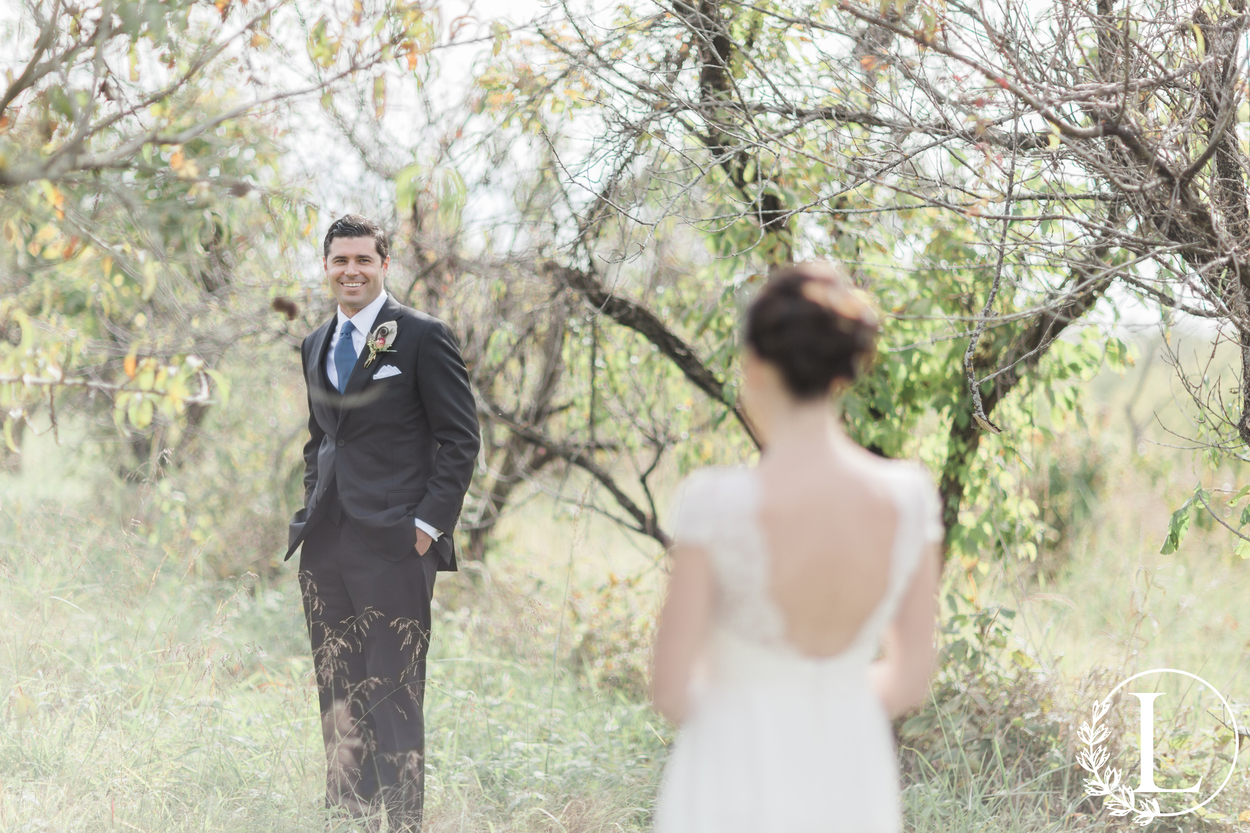 Real Weddings: Anne + Chase – Rustic Barn Wedding